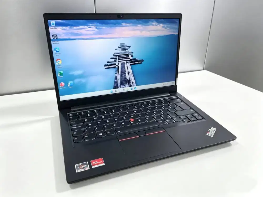 Laptop Lenovo Thinkpad E14 AMD Ryzen 5-5500U 2,1Ghz