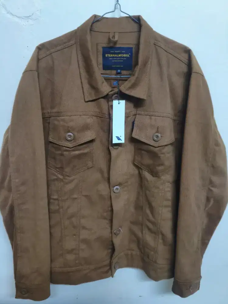 Dijual jaket merek eternalworks