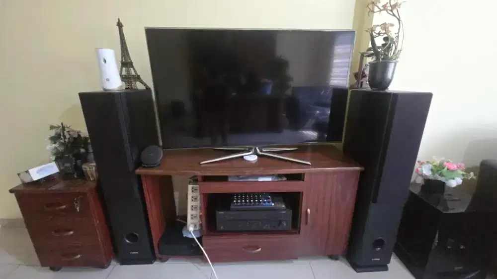 Meja tv kantor kayu jati asli