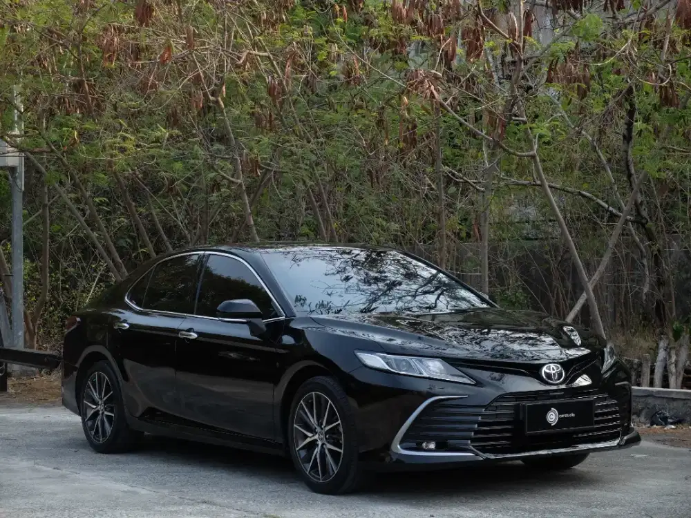 Toyota Camry V 2021