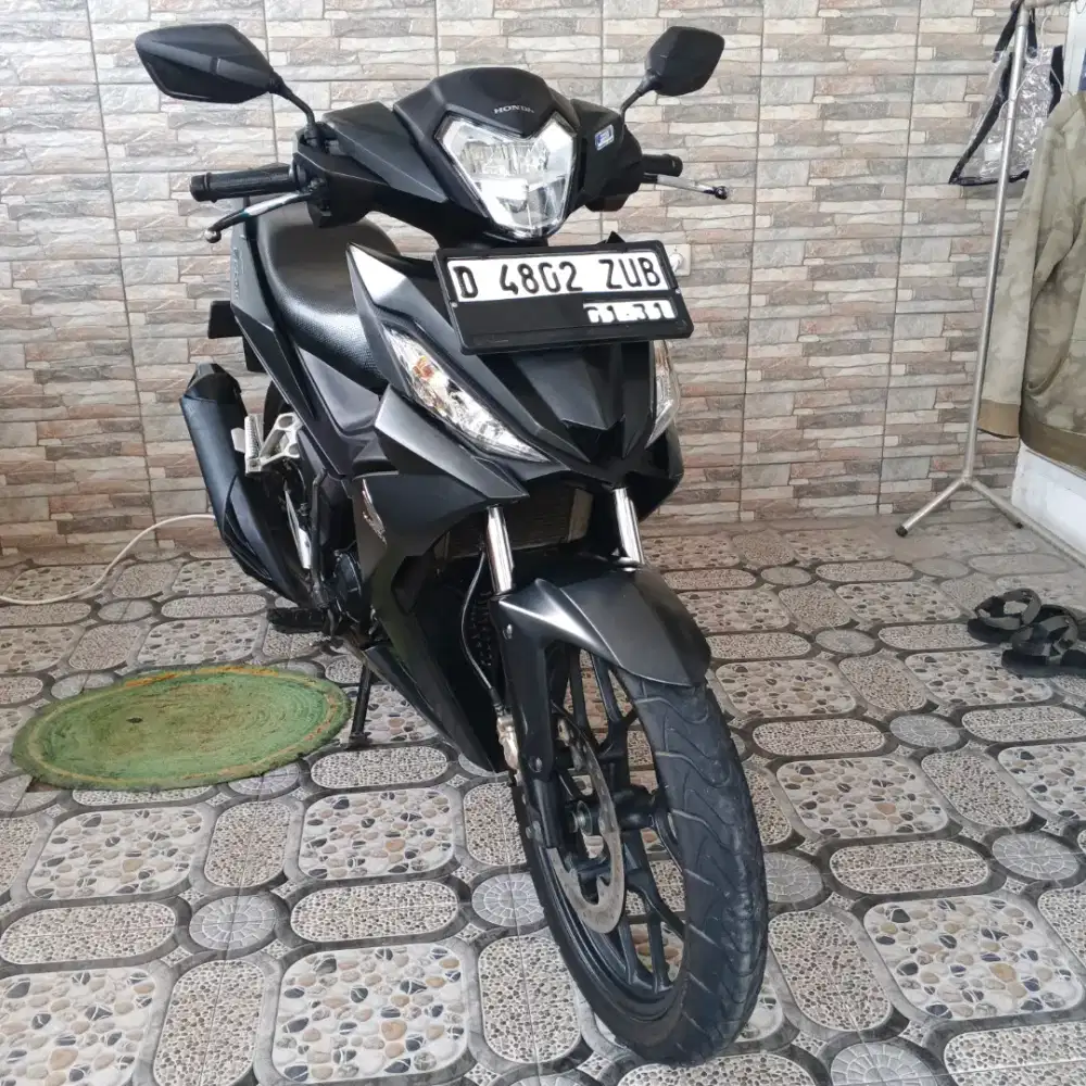 Honda Supra GTR 150
