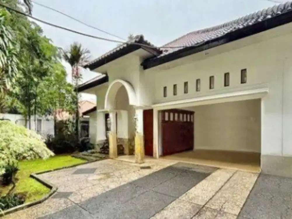 Disewakan Rumah Luas 4Kt di Kemang Jakarta Selatan bisa untuk Silent Office | Stdn0155