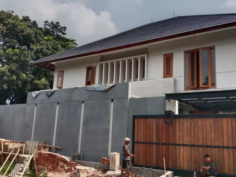 Rumah Mewah Semi Furnished di Kawasan Elite Pondok Indah, Jakarta Selatan
