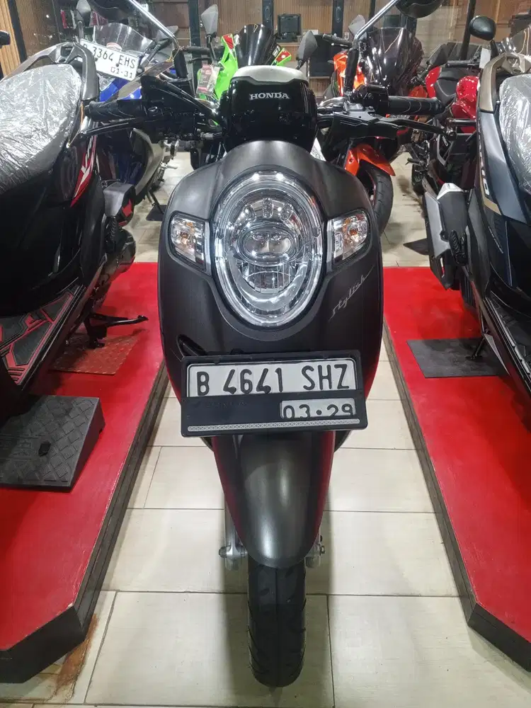 SCOOPY STYLISH 2019. GREESS BERGARANSI, CASH/KREDIT, PAJAK ON. NEGO