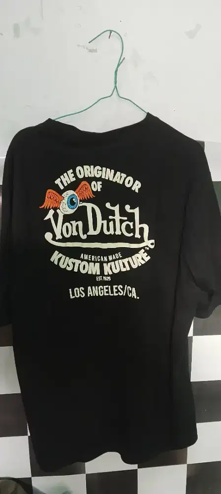 Baju von dutch ,bekas masih fresh