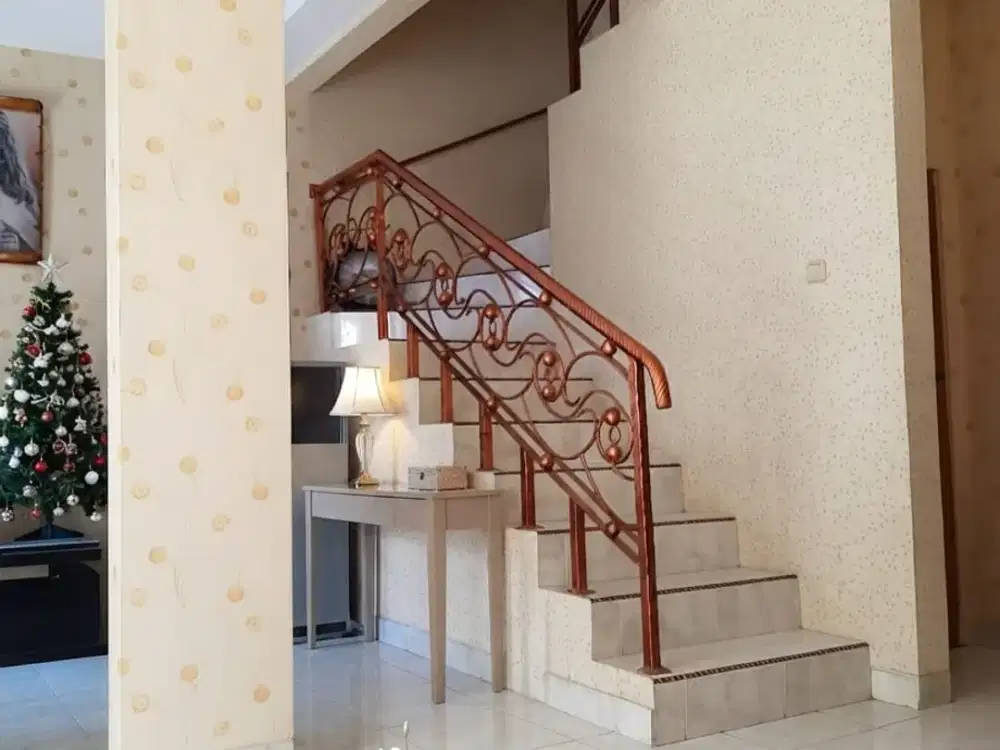 Jual Rumah Taman Palem Lestari Jakarta Barat | SHM 2 Lantai Siap Huni