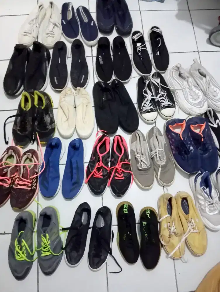 Paket usaha borongan sepatu thrift