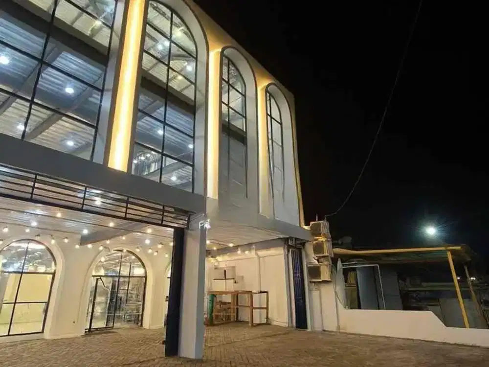 Disewakan gedung siap pakay strategis di jogja