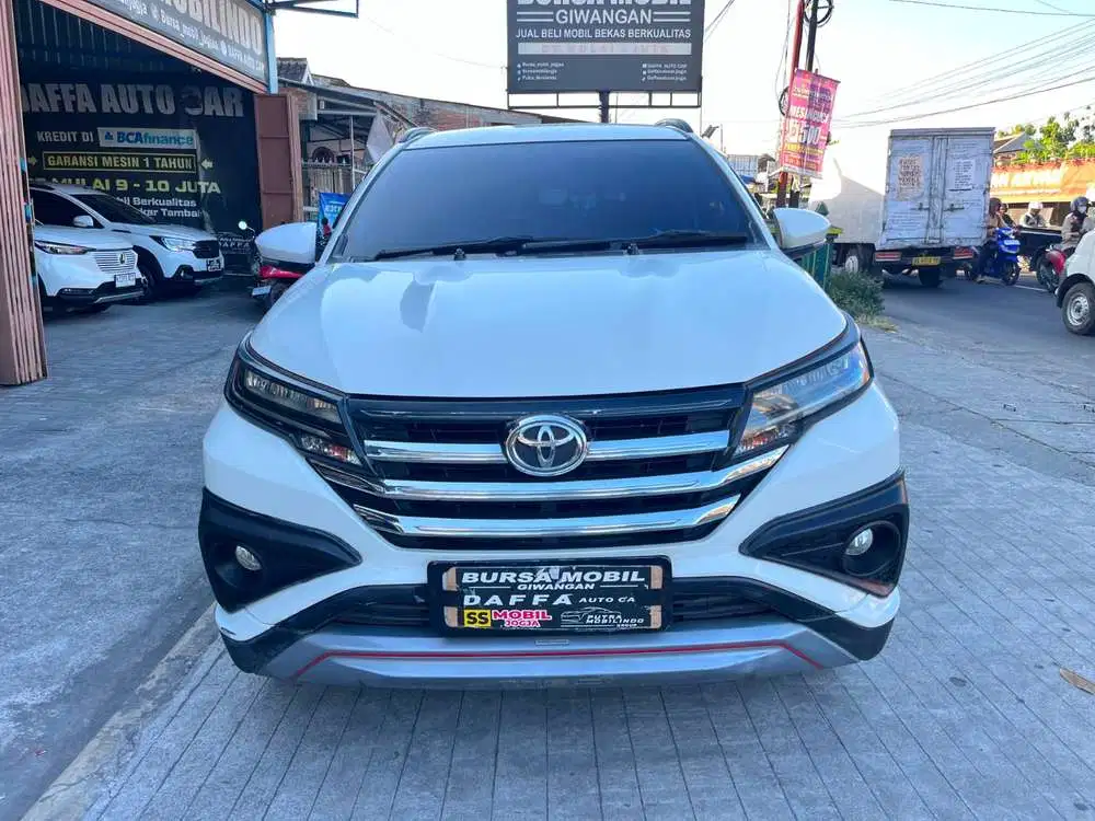Toyota Rush 2018 Bensin