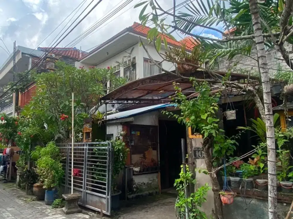 Rumah 2 Lantai Disewakan Jangka Panjang Cocok untuk Kantor dan Tempat Tinggal