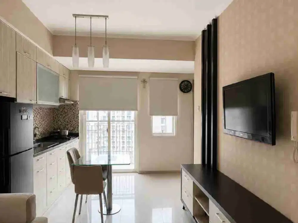 Jual Unit Royal Mediterania Garden Residence Jakarta Barat Tipe 2Br+ Furnished dan Middle Floor