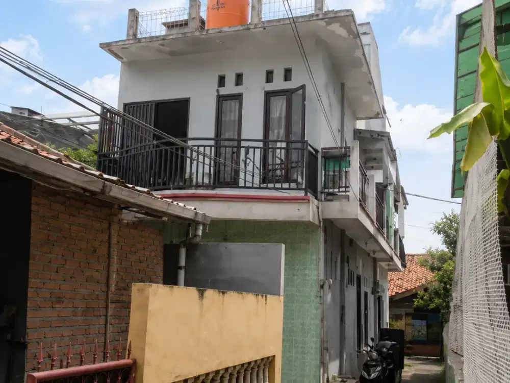 Dijual Kontrakan 3 Lantai 5 Kamar di Petukangan – Dekat Universitas Budi Luhur, SHM