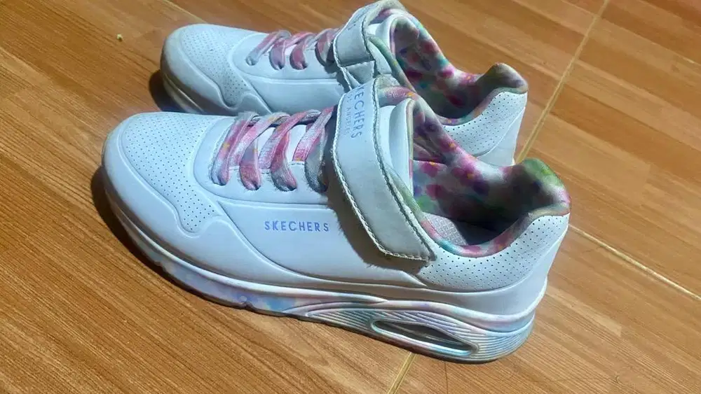 Sepatu Skecher original