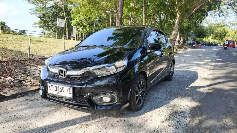 Dijual segera brio type E Matic