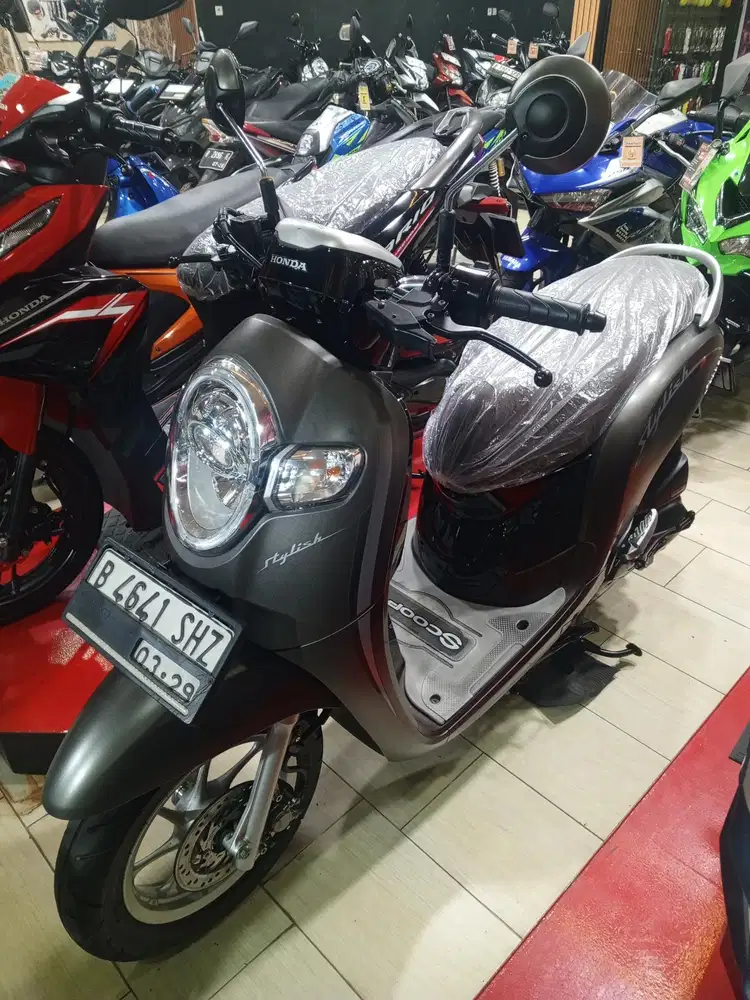 SCOOPY STYLISH 2019. GREESS BERGARANSI CASH/KREDIT PAJAK ON.SS LENGKAP