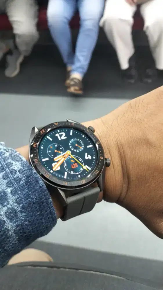 Jam tangan smart watch Huawei GT