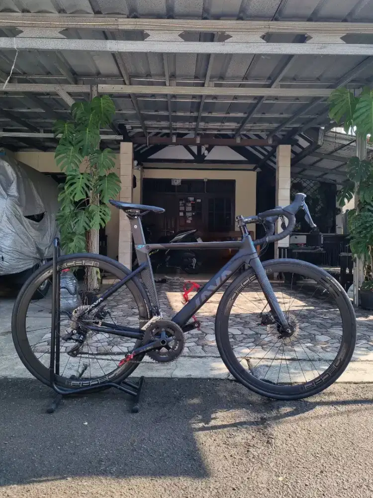 sepeda roadbike java siluro 3 size 51