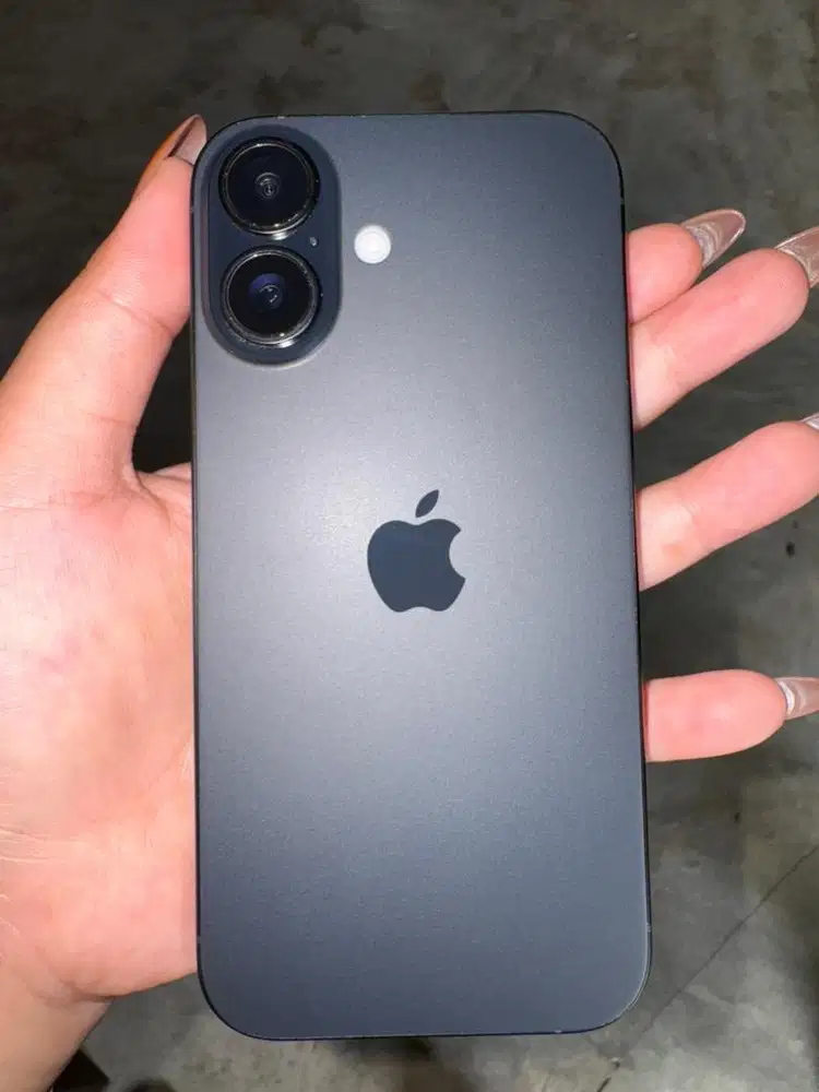 iphone 16 basic