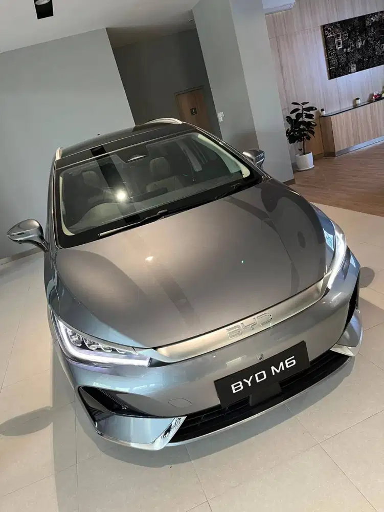 [Mobil Baru] BYD M6 Captain Seat