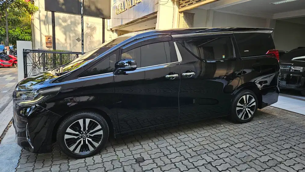 Toyota Alphard G ATPM 2022 Istimewa Siap Pakai
