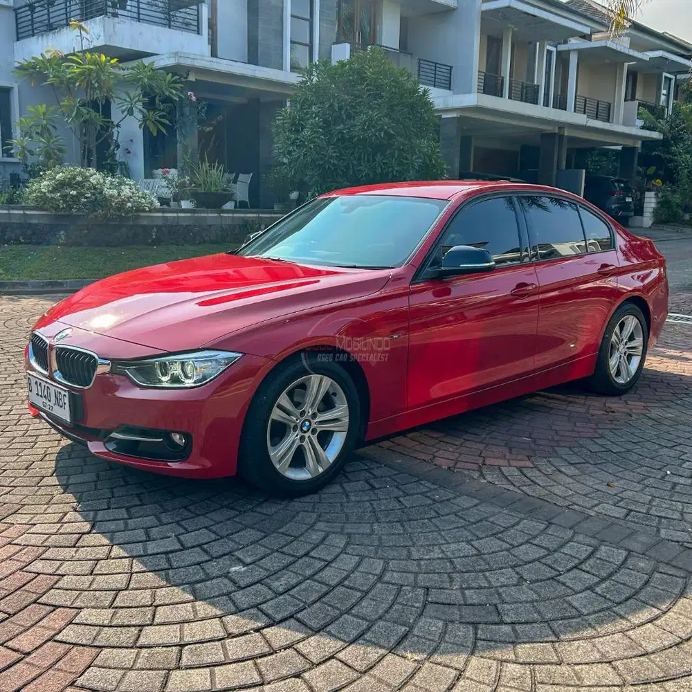 BMW 320I SPORT F30 2013 Definisi Ganteng Maksimal