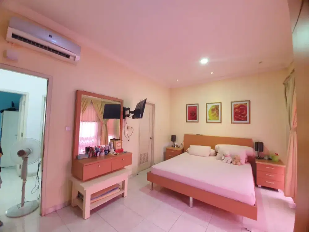Jual Rumah Sutera Feronia Park Alam Sutera terawat