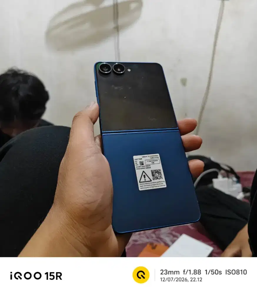 Samsung flip 7 12/512 sein