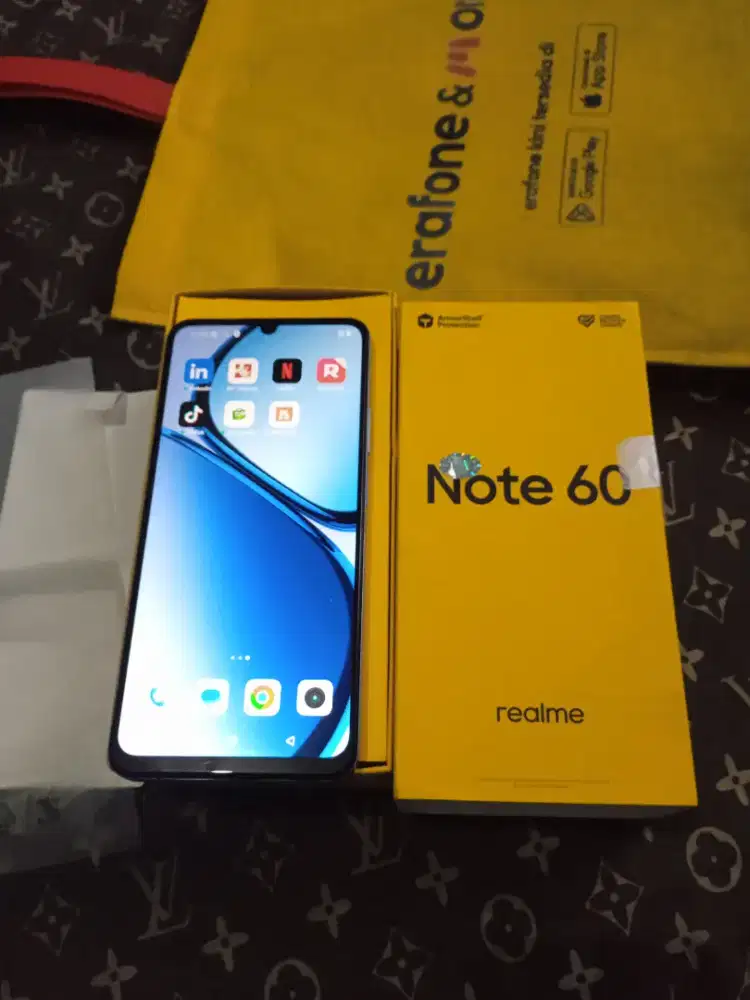 Realme not 60 fullset pemakaian orang tua ram 4/64