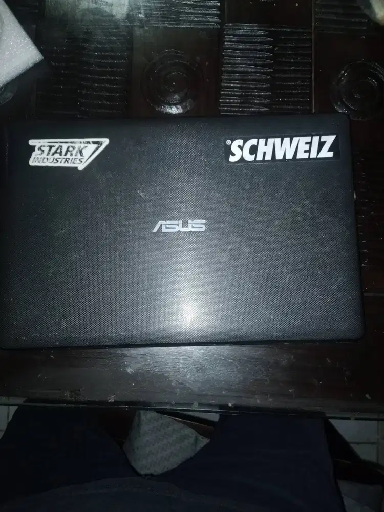 Laptop Asus X200CA