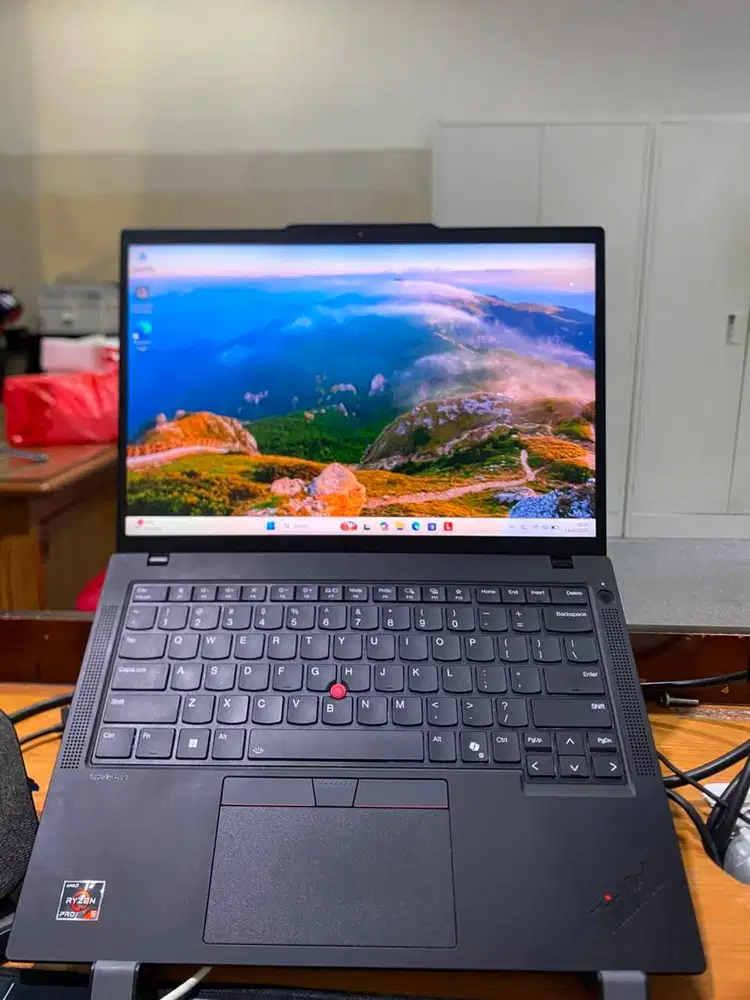 Thinkpad T14 Gen 5 Processor Ryzen 5 8540U Garansi Resmi Aktif 2028