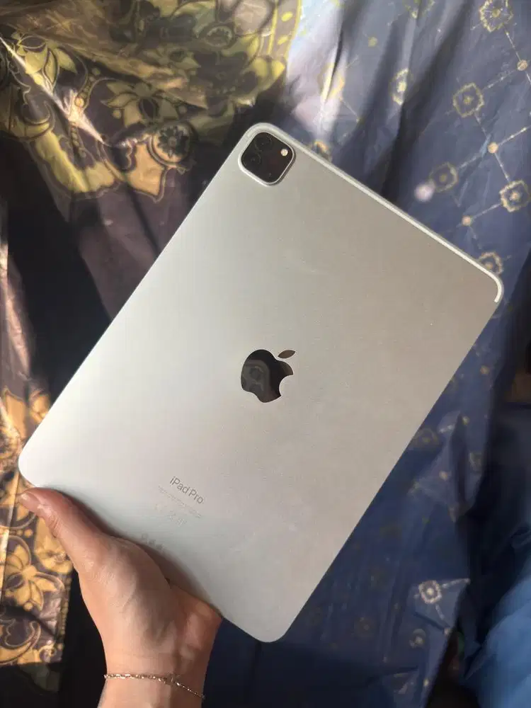 Jual iPad Pro 11 (4th Gen) 128gb WIFI only. Mulus 100%