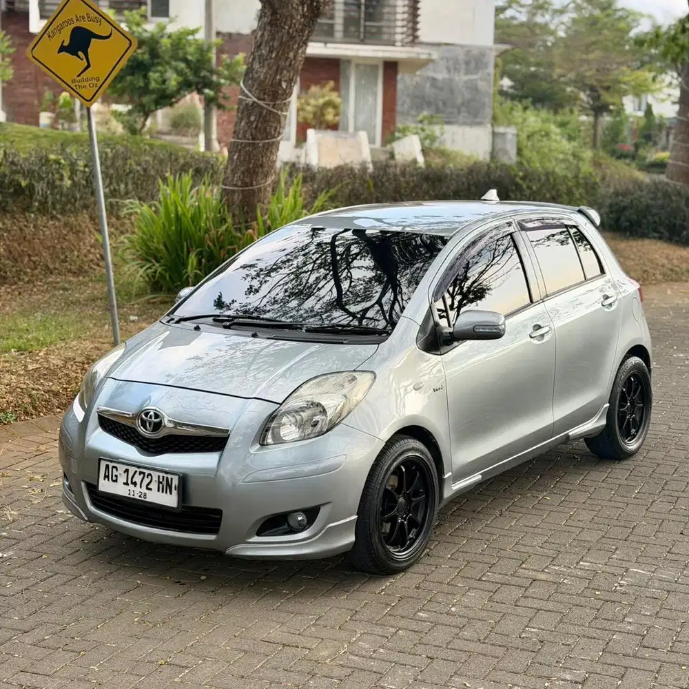Yaris Bakpao Facelift Matic Type E 2010 No Minus