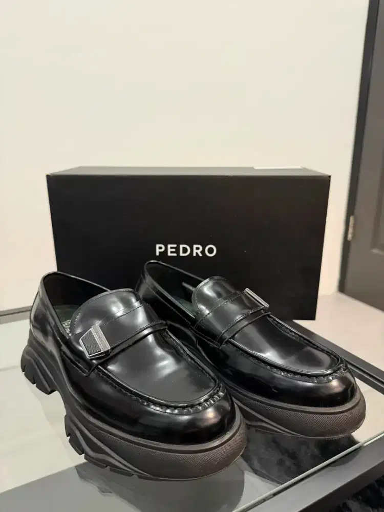 Sepatu
Pedro Chunky Penny Loafers Original Like New - Mulus
