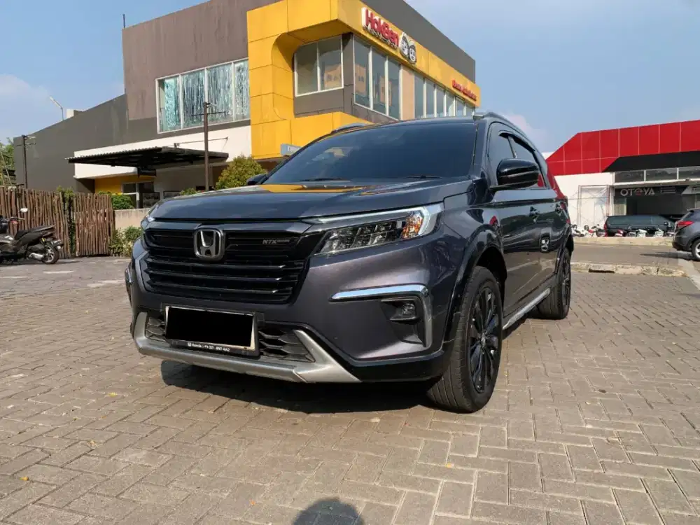 DP 35JT // 2025 Honda BRV 1.5 E PRESTIGE NX7 MATIC