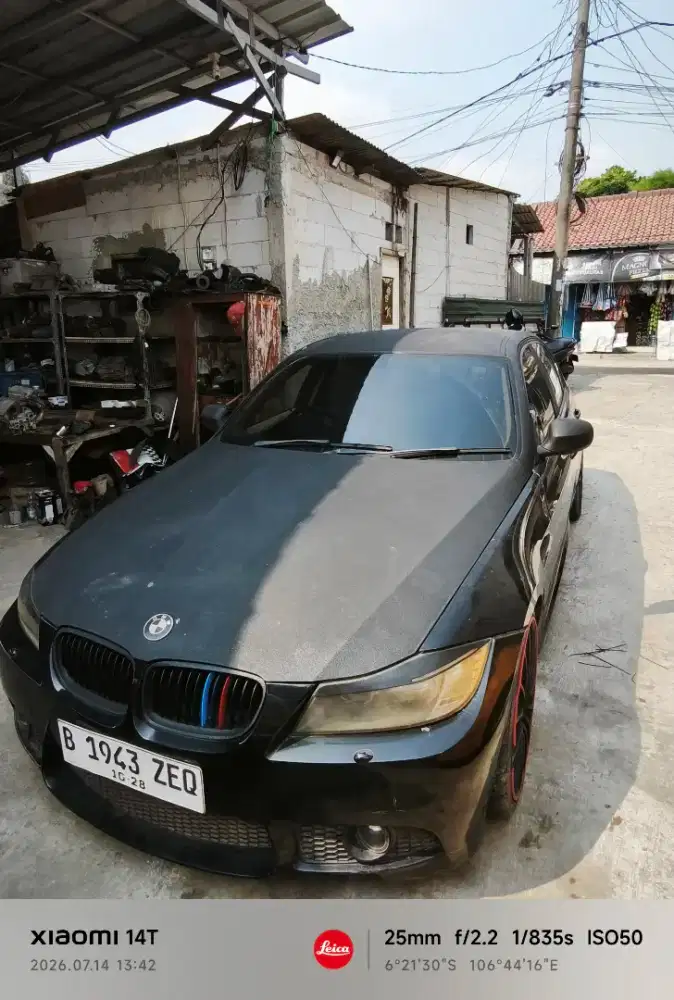 Jual BMW E90 320 BUSSINES 2010