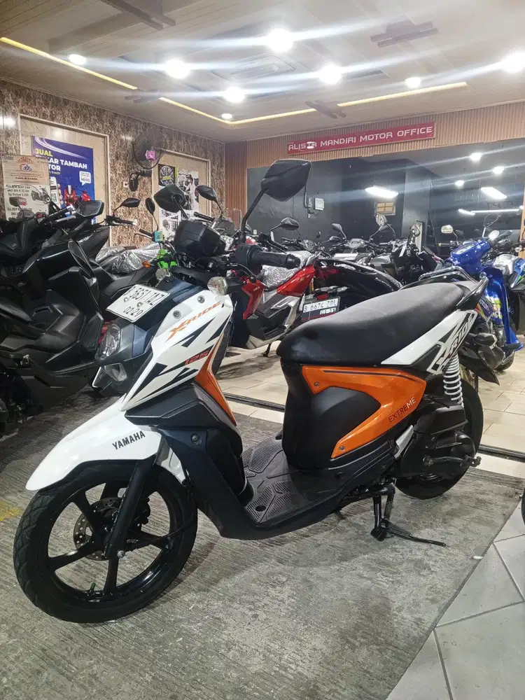 X RIDE 2019. GREESS BERGARANSI, PAJAK ON, SS LENGKAP. BISA NEGO.