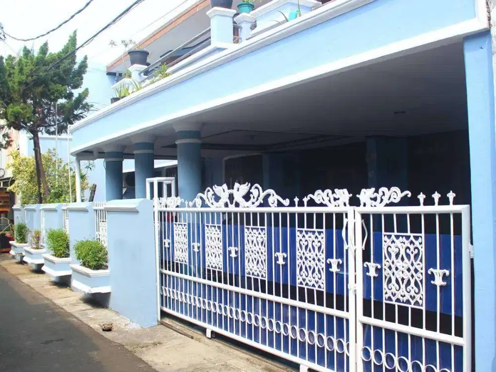 Dijual Rumah Di Menteng Dalam. Jakarta Selatan