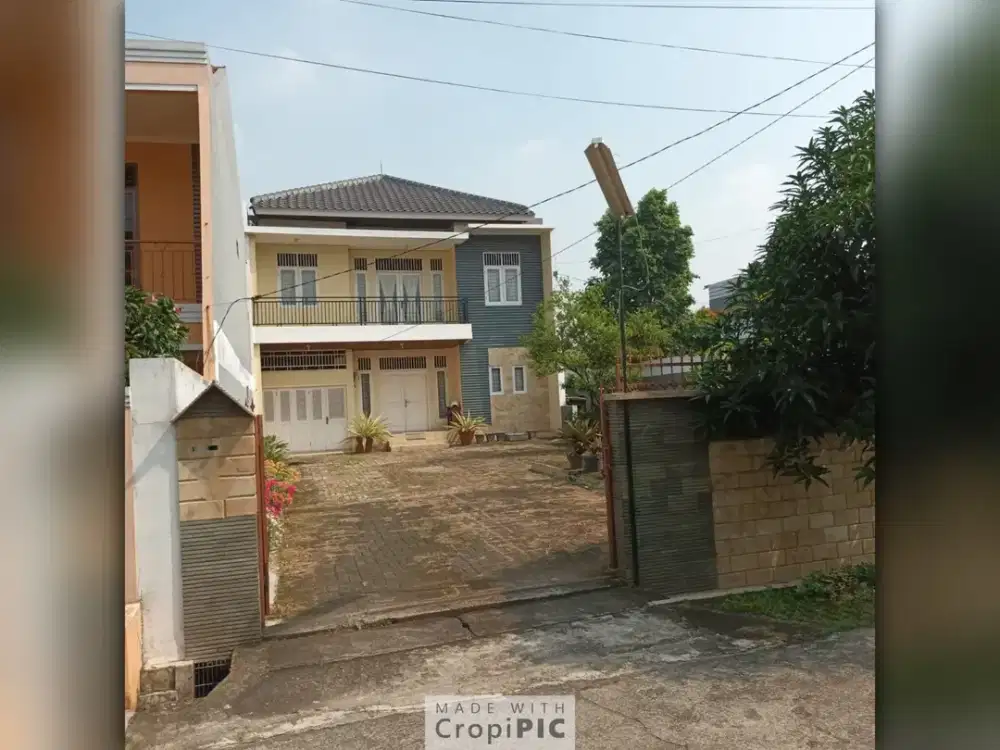 Dijual Rumah Mewah di Jatiasih Bekasi – LT 346 m², Basement & Cocok untuk Usaha