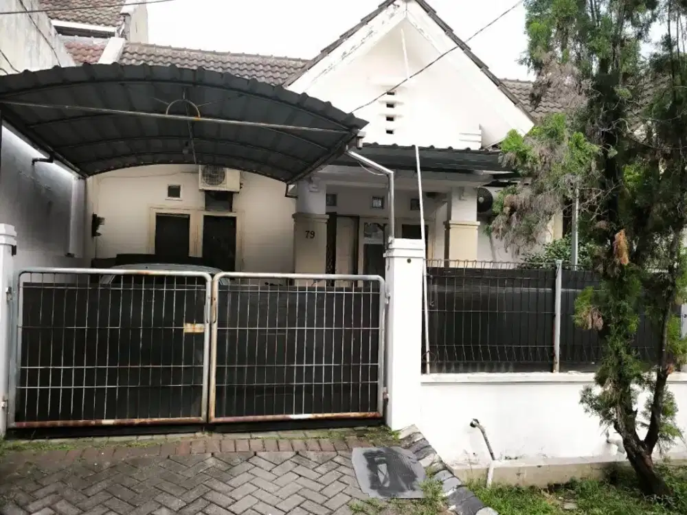 Rumah Grand Deltasari Waru Bagus Terawat Siap Huni Row Jalan 2 Mobil Longgar