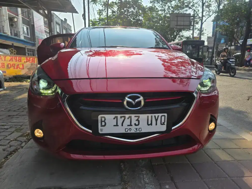 Mazda 2 2015 Bensin