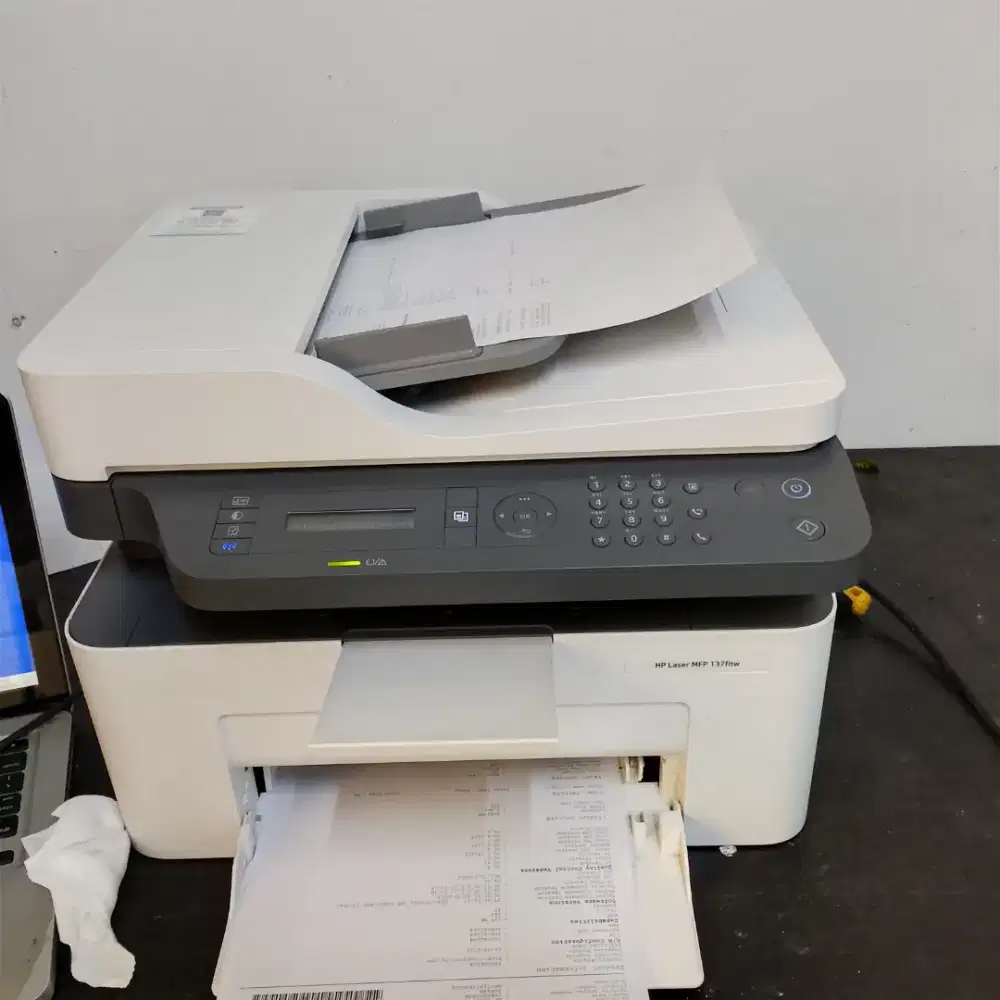 Printer Hp lasejet mfp 137fnw monochrome multifungsi,print,scan copy
