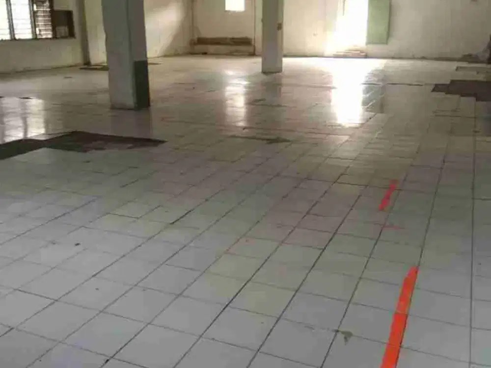 Dijual Cepat Gudang Eks Pabrik Di Kawasan Industri Batu Ceper Tangerang