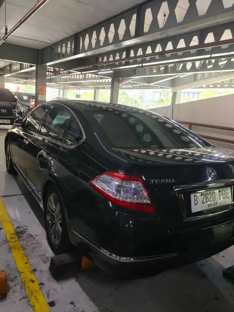 Nissan Teana 2012 Bensin