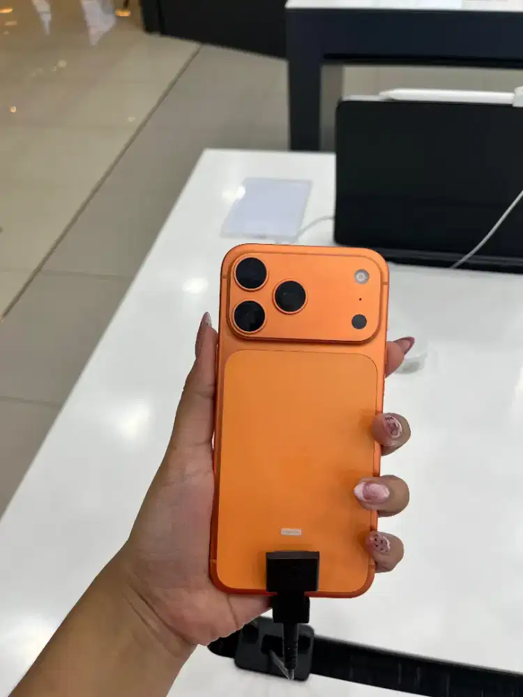 IPHONE 17 PRO MAX