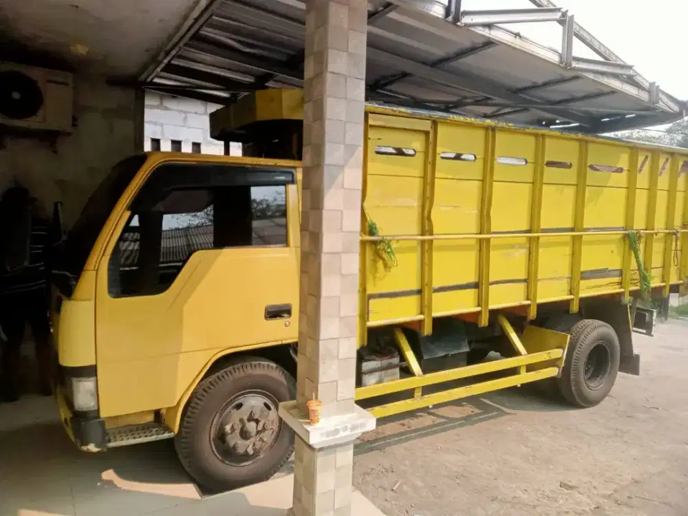 Jual mobil truck mitsubisi