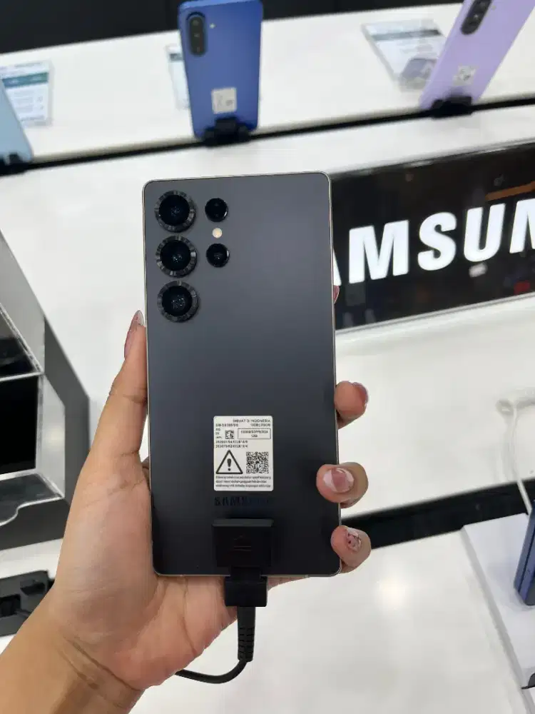 SAMSUNG S25 ULTRA