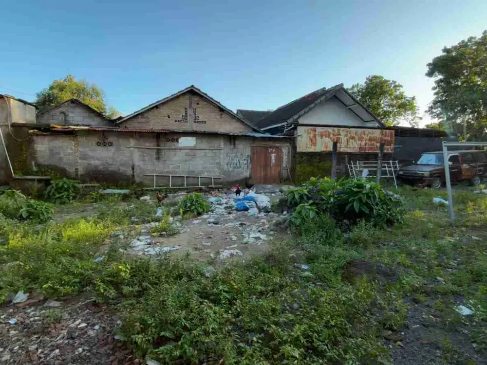 TANAH 300M² DI TIYASAN CONDONGCATUR, DEKAT KE KAMPUS UPN DAN AMIKOM - Is