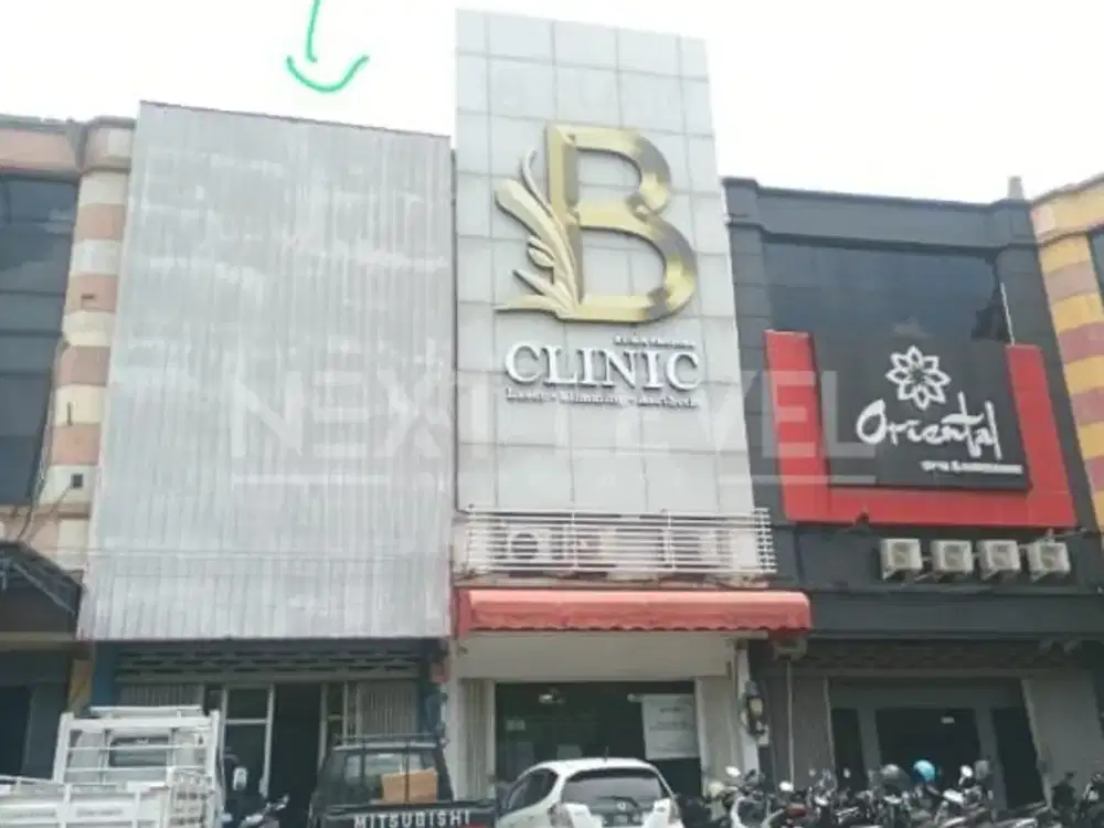 Disewakan ruko 3 lantai di bukit Darmo Surabaya barat
