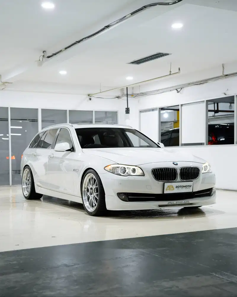 BMW 528i Luxury Line Touring F11
