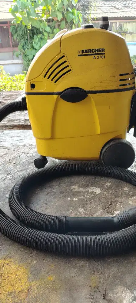 Vacuum Cleaner Karcher A 2701